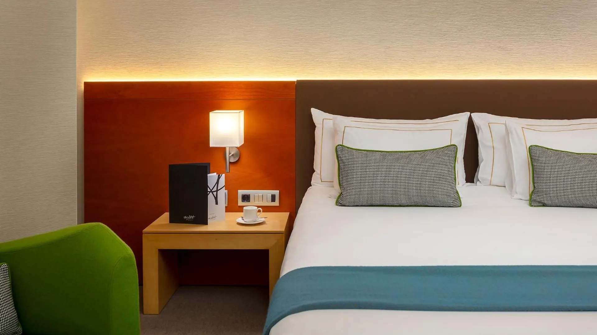 *****  The Artist Grand Hotel Of Art Bilbau Espanha